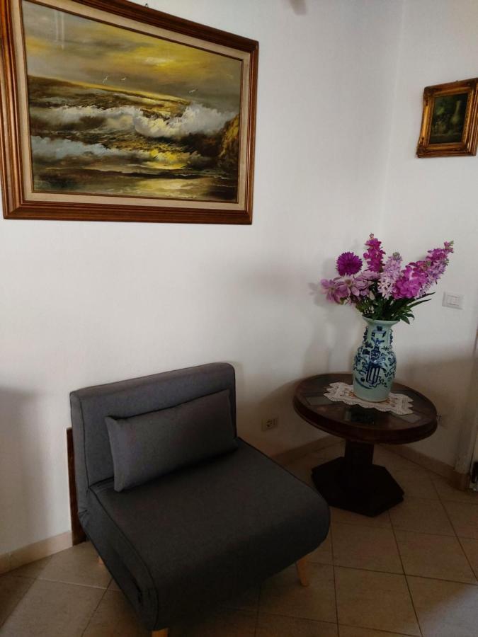 I Ginepri Guest House Olbia Bagian luar foto